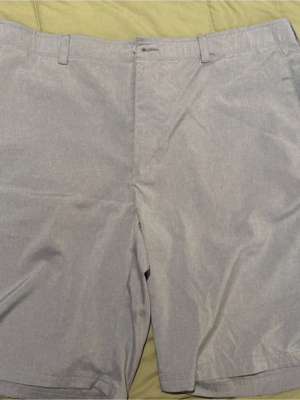 Nicklaus Light Gray Flat-Front Shorts